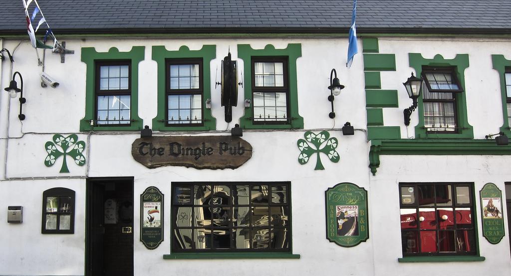 The Dingle Pub Rooms Экстерьер фото