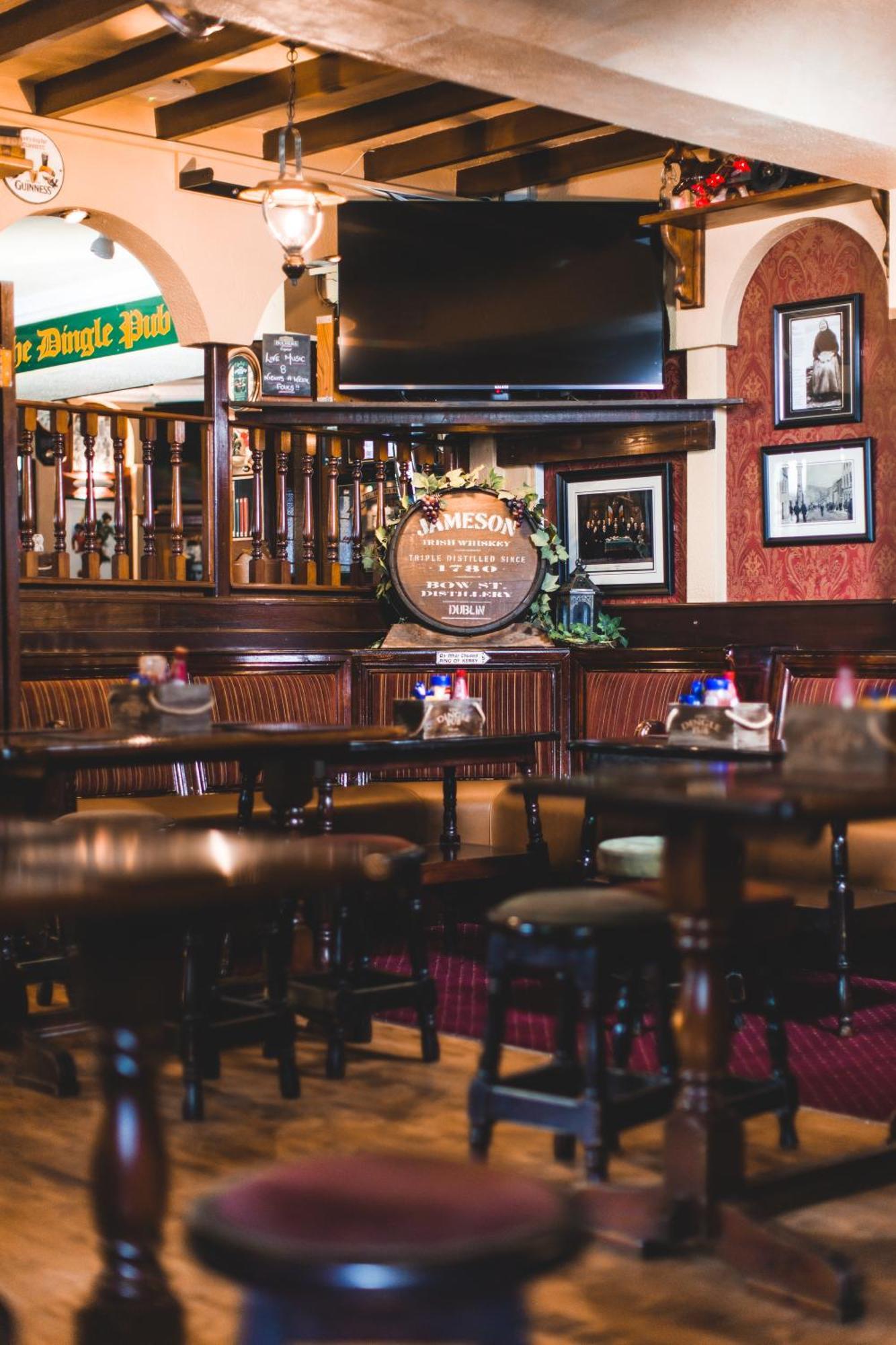 The Dingle Pub Rooms Экстерьер фото