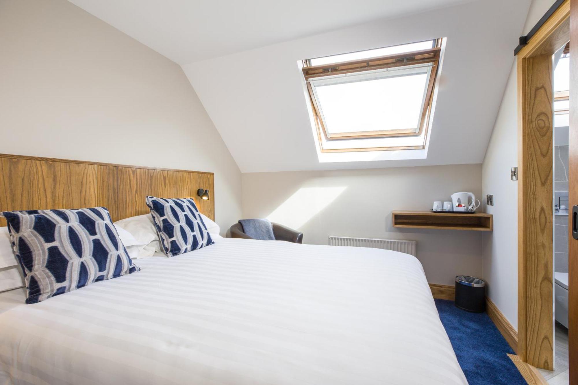 The Dingle Pub Rooms Экстерьер фото